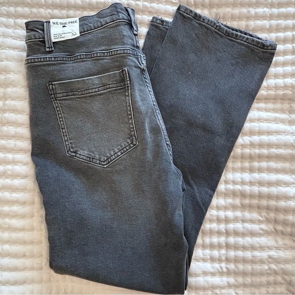 NWT, We The Free Low Maintenance Mid Rise Crop Boot Jeans in Washed Black Sz 32 - Picture 11 of 13
